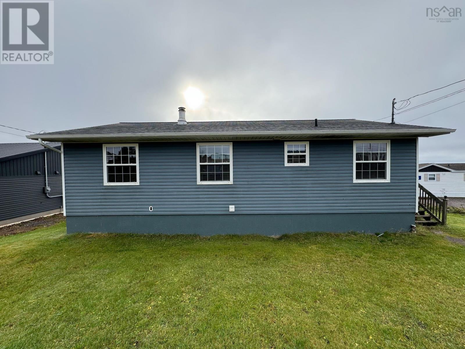 2706 High Road Property Photo 1