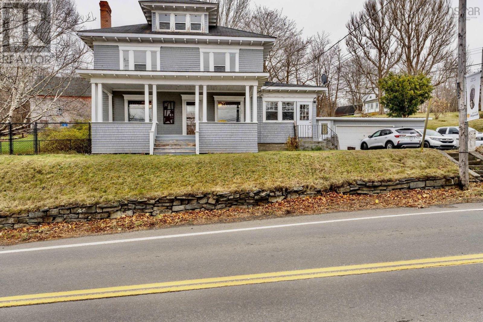 4474 Highway 1 Property Photo