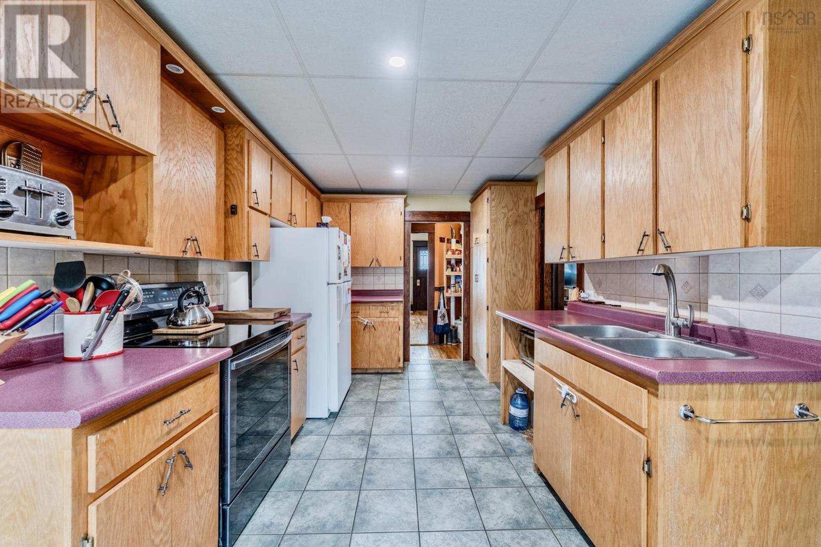 4474 Highway 1 Property Photo 10