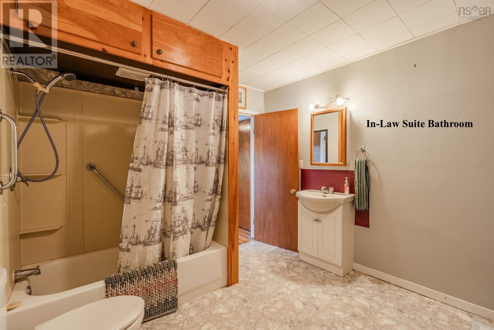 4474 Highway 1 Property Photo 26