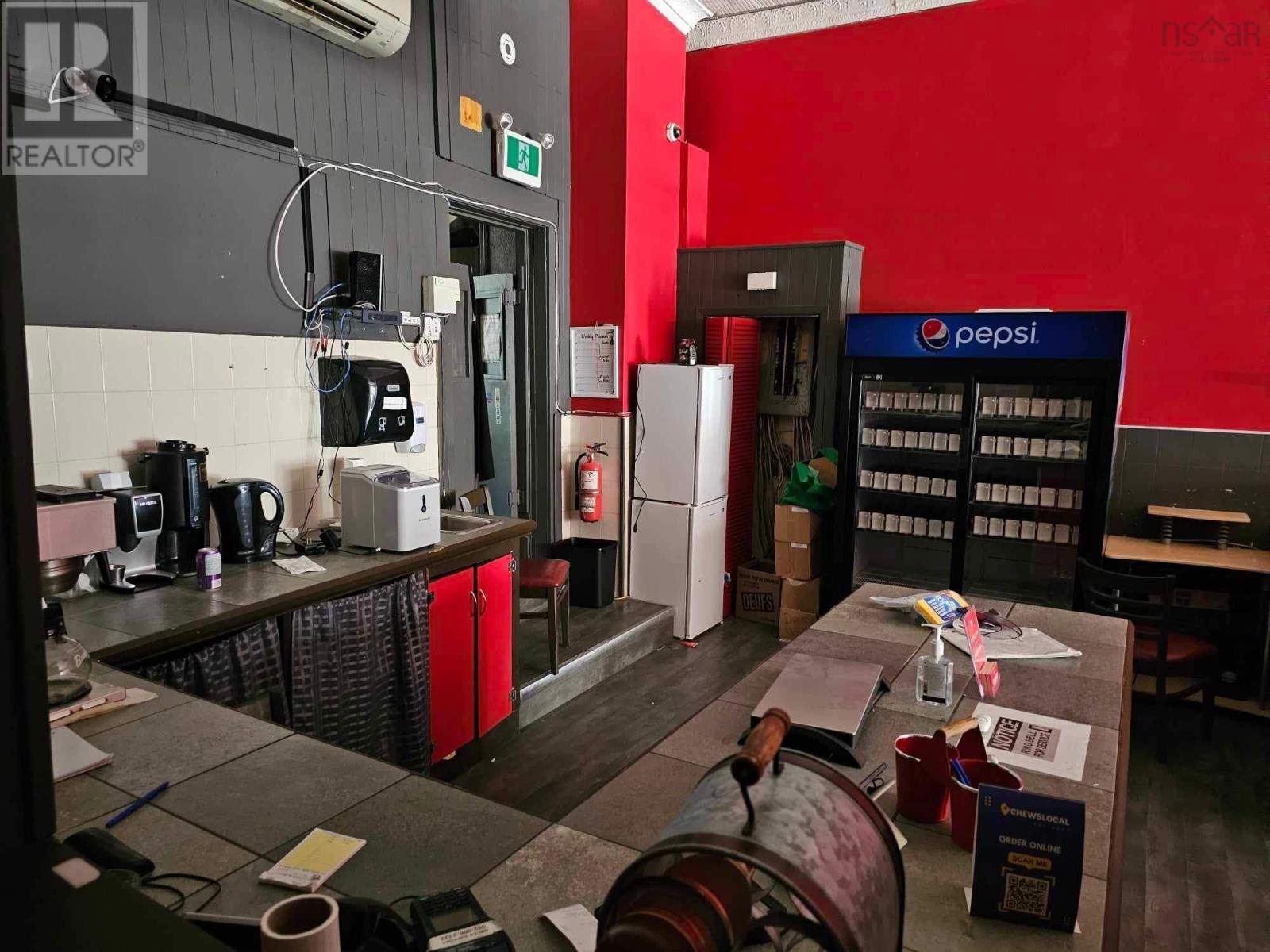 66 Commercial Street Street Property Photo 9