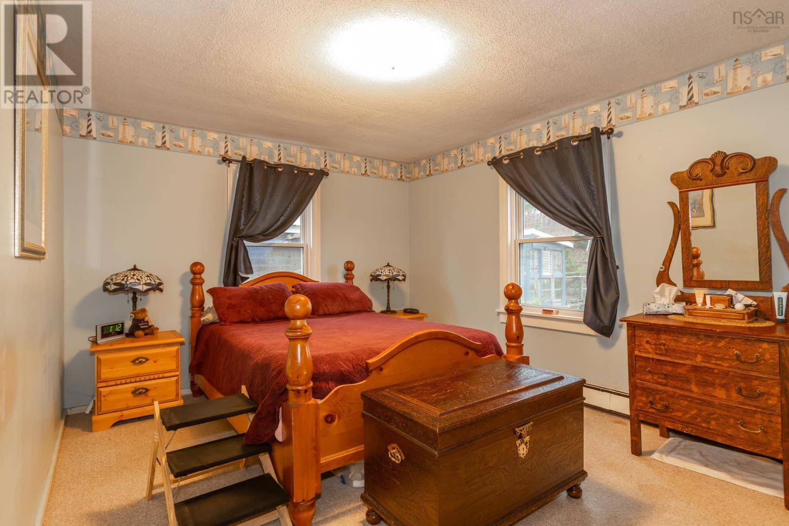 1070 River Road Property Photo 20