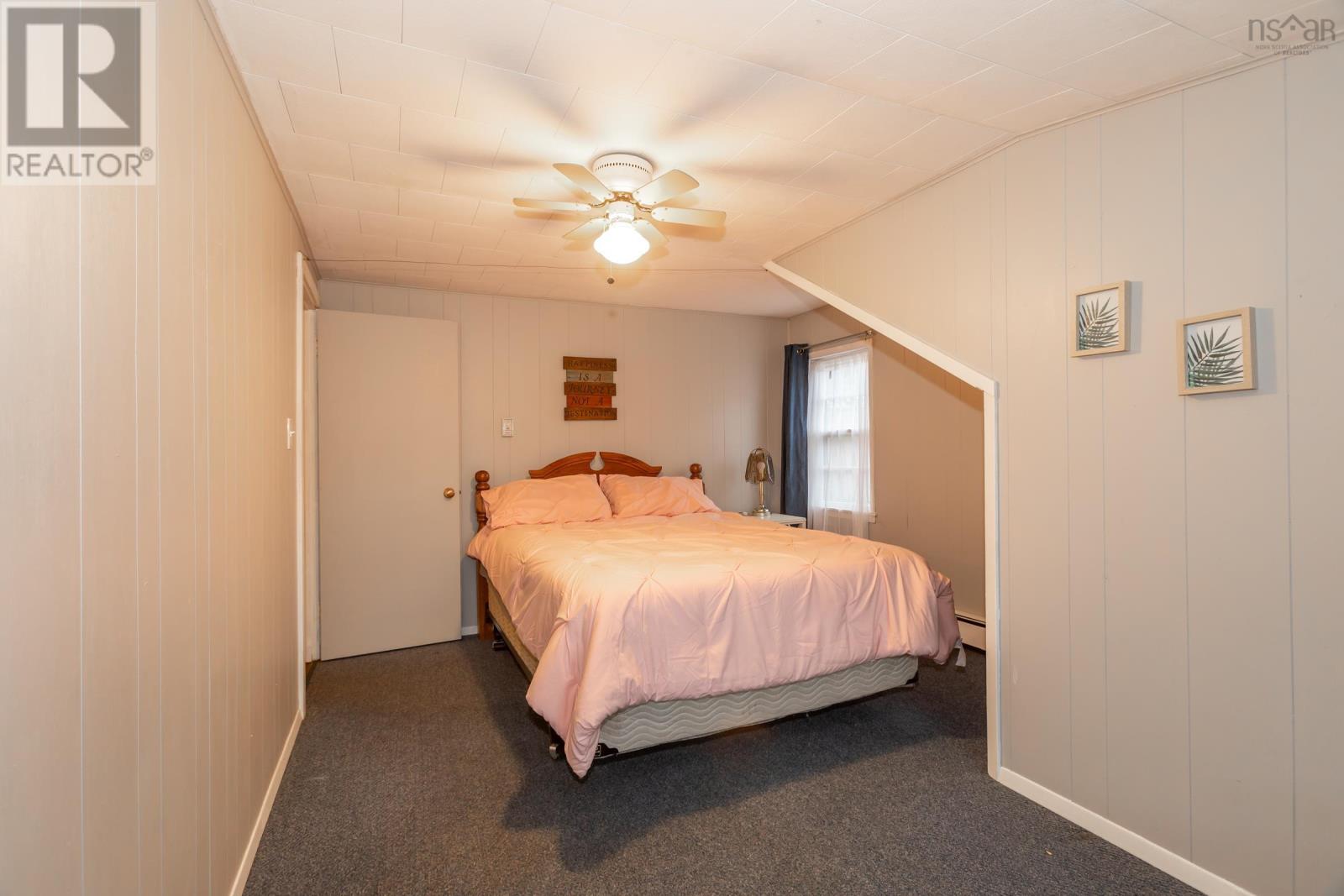 1070 River Road Property Photo 30