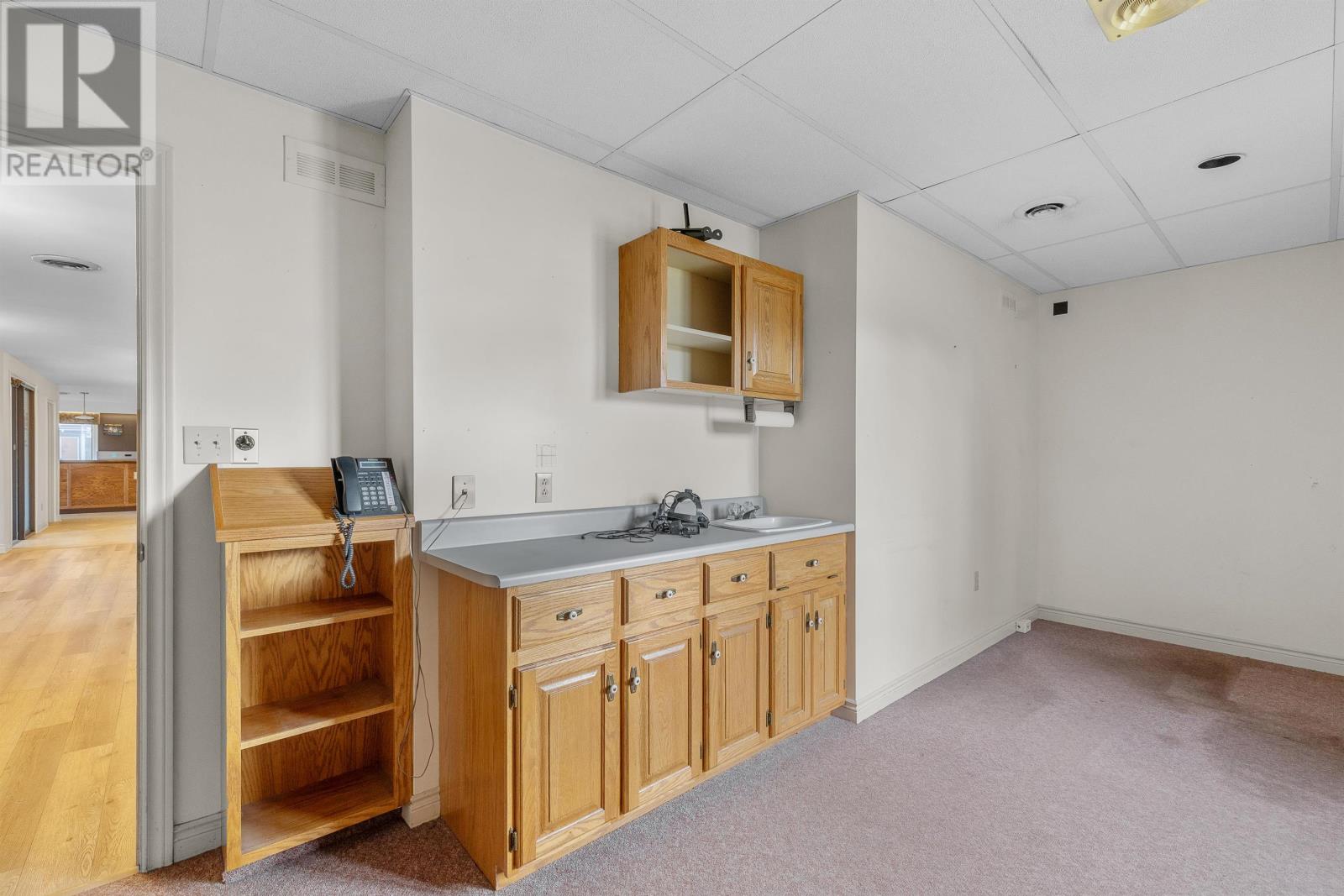 15 Ellis Road Property Photo 24