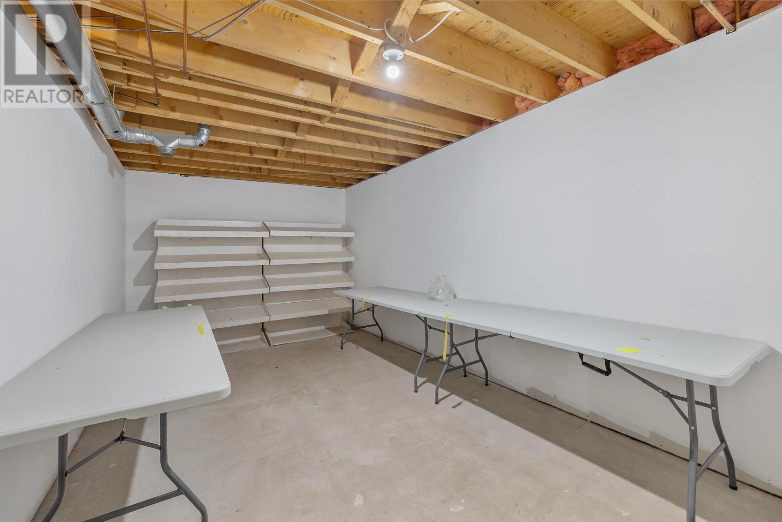 15 Ellis Road Property Photo 33