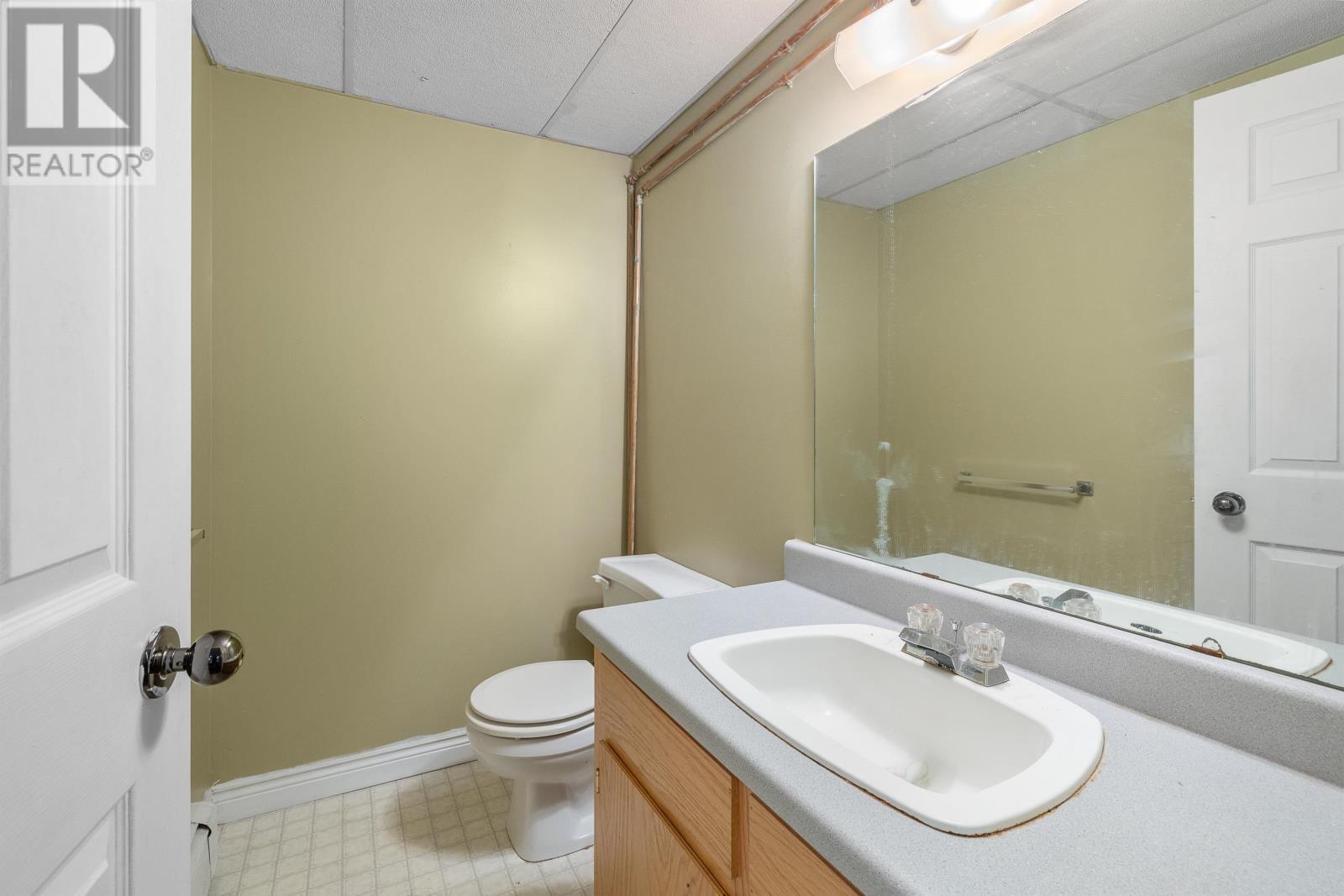 15 Ellis Road Property Photo 38