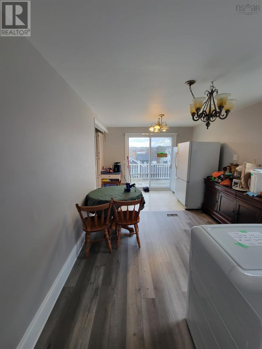 195 Rockdale Avenue Property Photo 6
