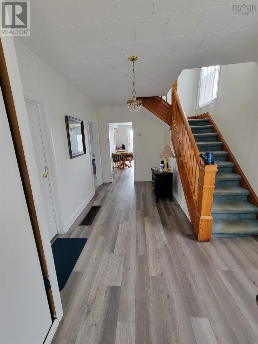 195 Rockdale Avenue Property Photo 7
