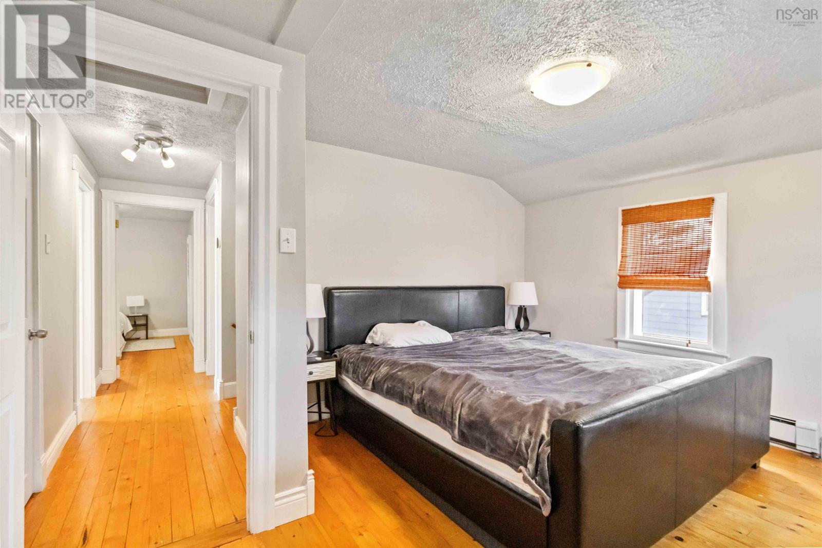 36 Sunnybrae Avenue Property Photo 21