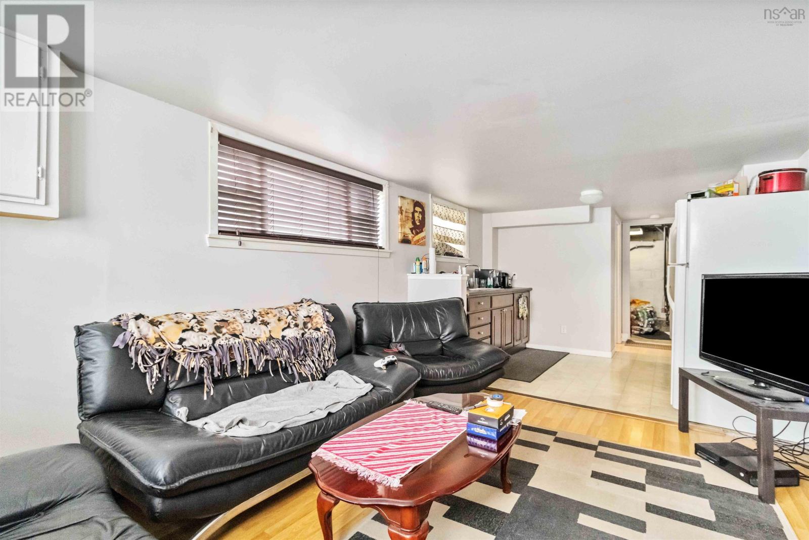 36 Sunnybrae Avenue Property Photo 28
