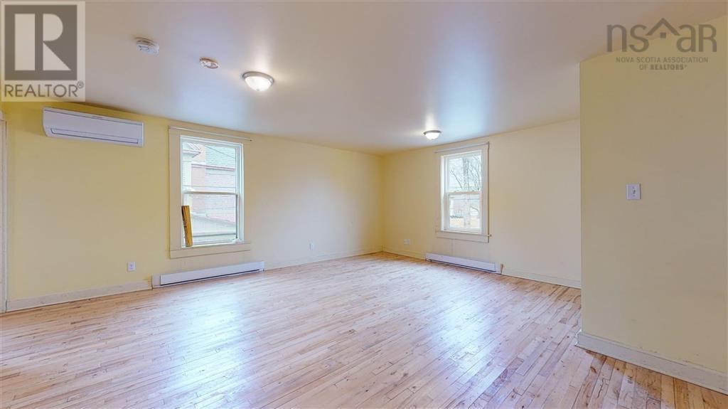358-360 St George Street Property Photo 21