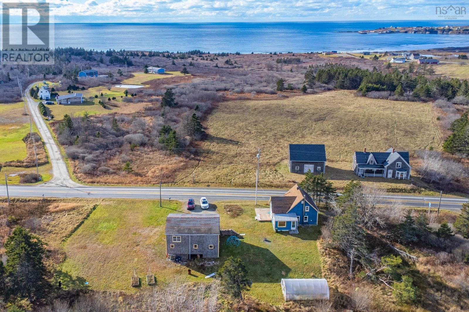 5640 Highway 1 Property Photo 34