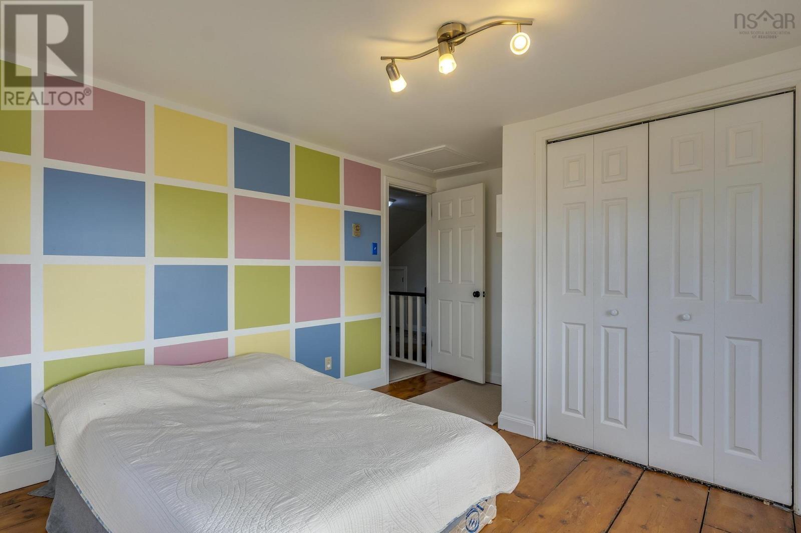 12 Hunter Road Property Photo 25