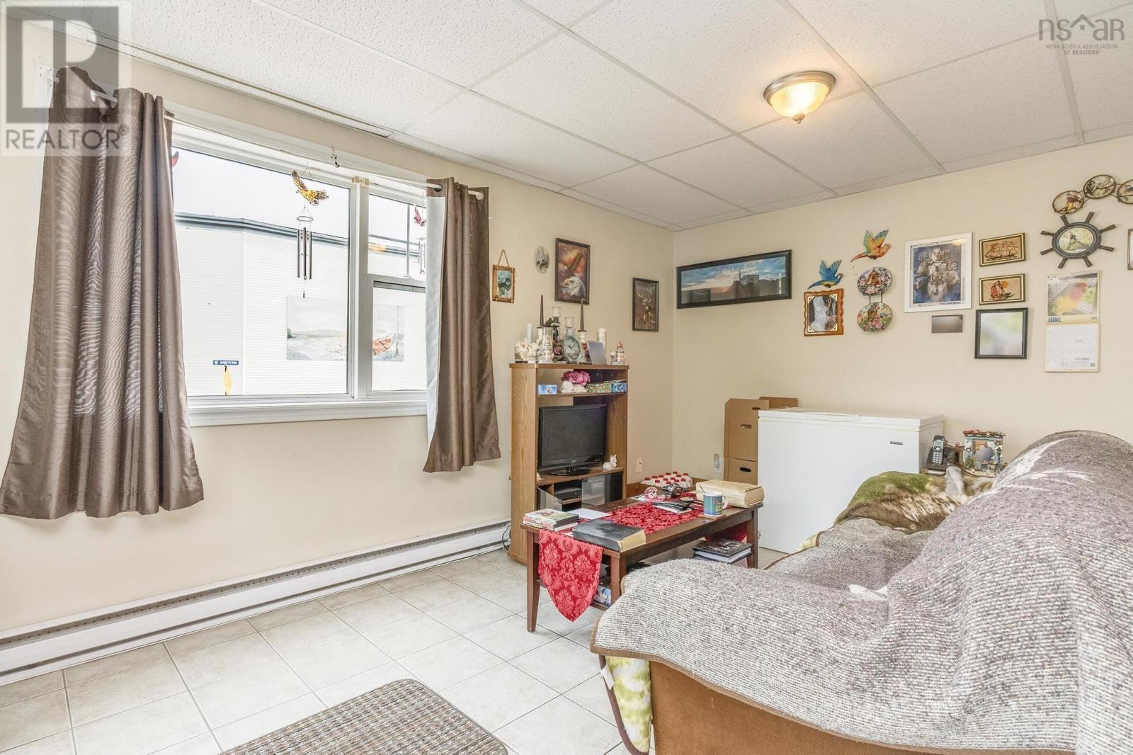 19b Carleton Street Property Photo 19