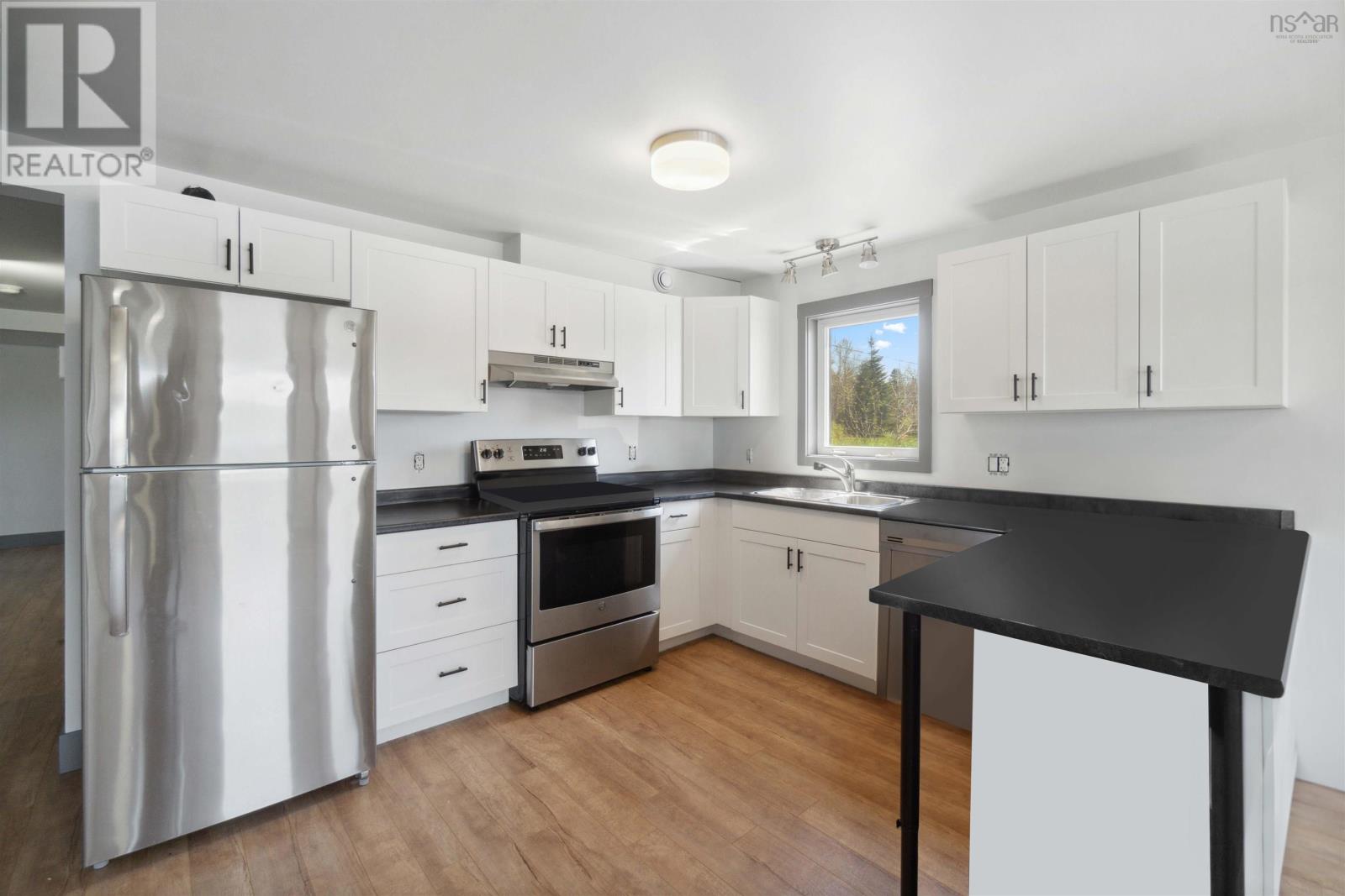 398 East Petpeswick Road Property Photo 37