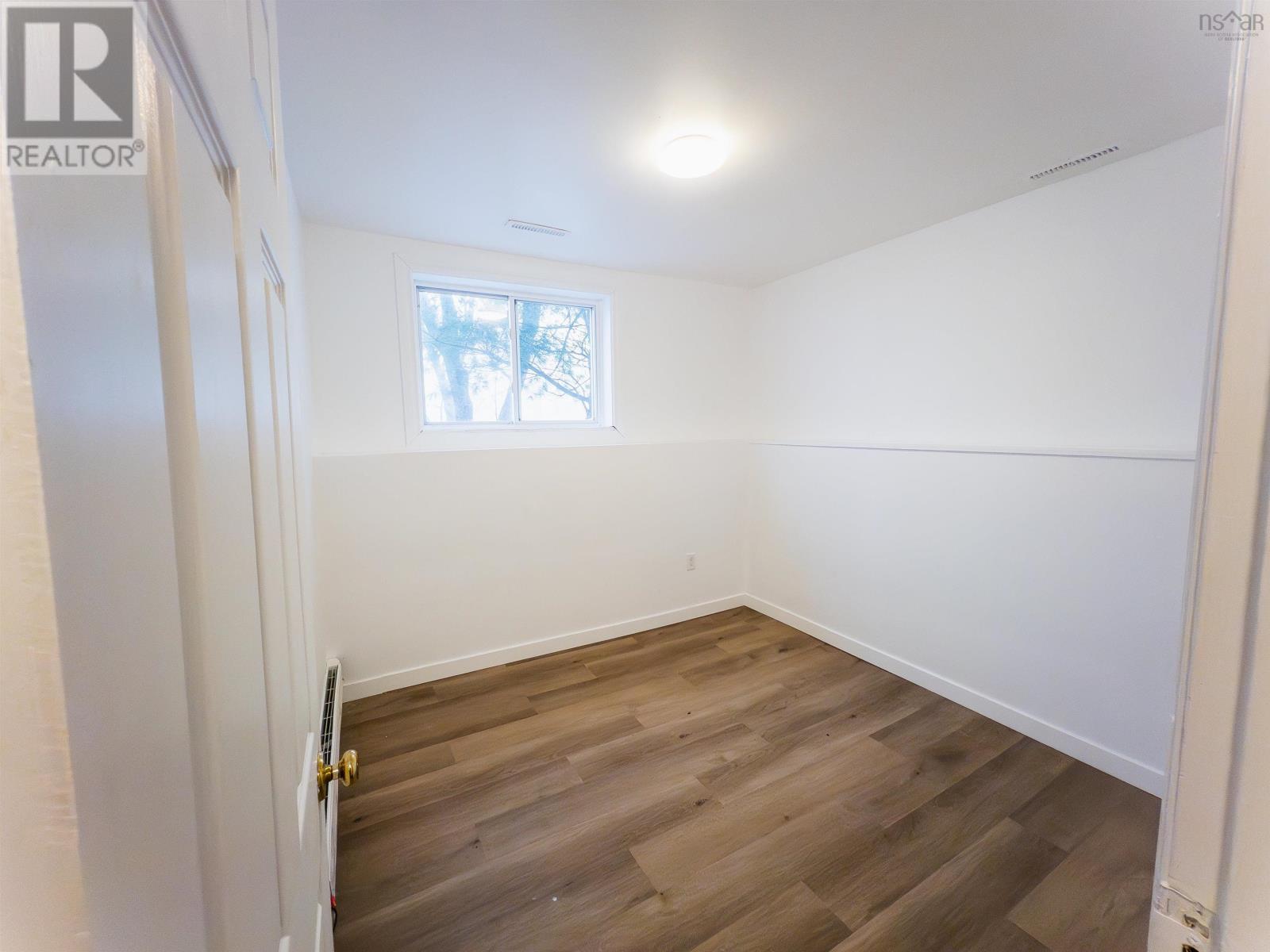 23 Lynnett Road Property Photo 4
