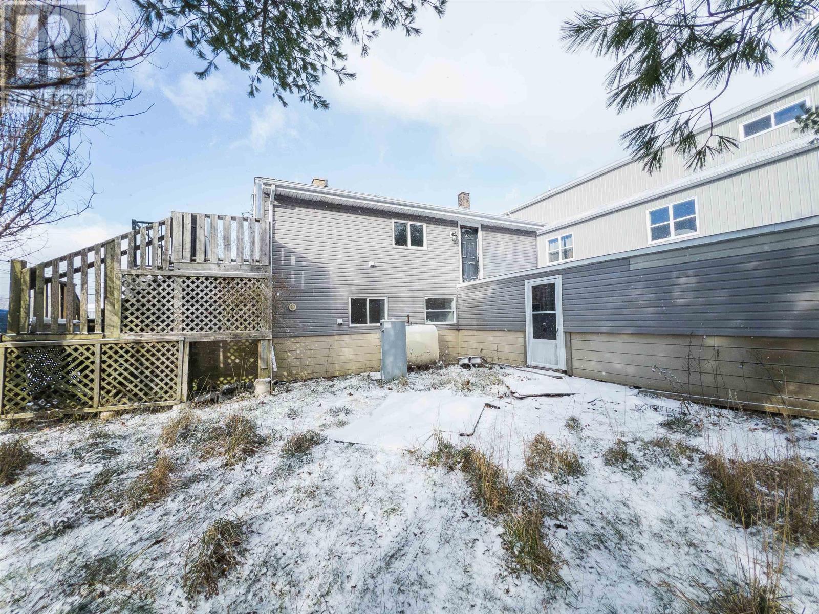 23 Lynnett Road Property Photo 20