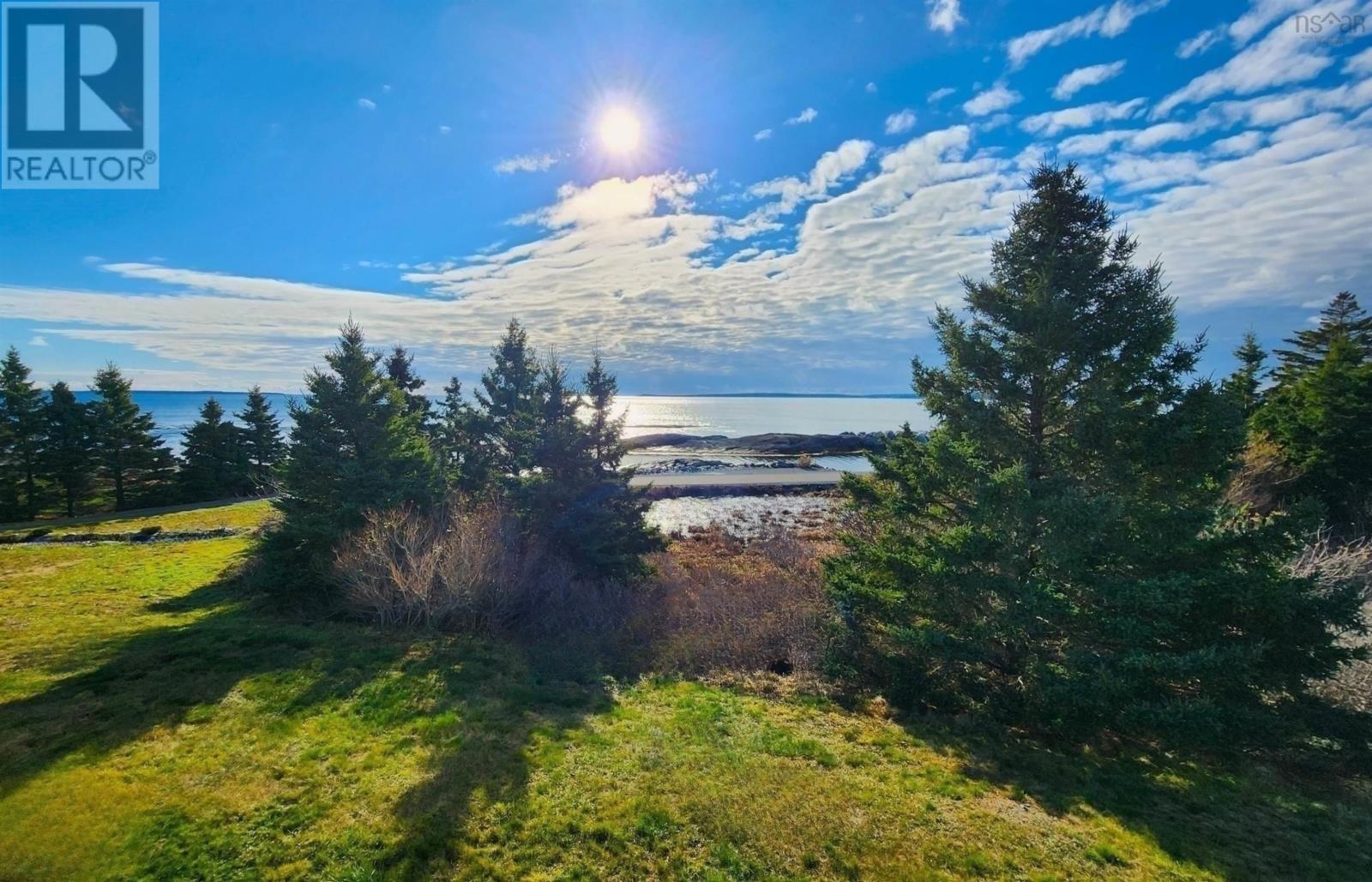 157 The Point Road Property Photo 11