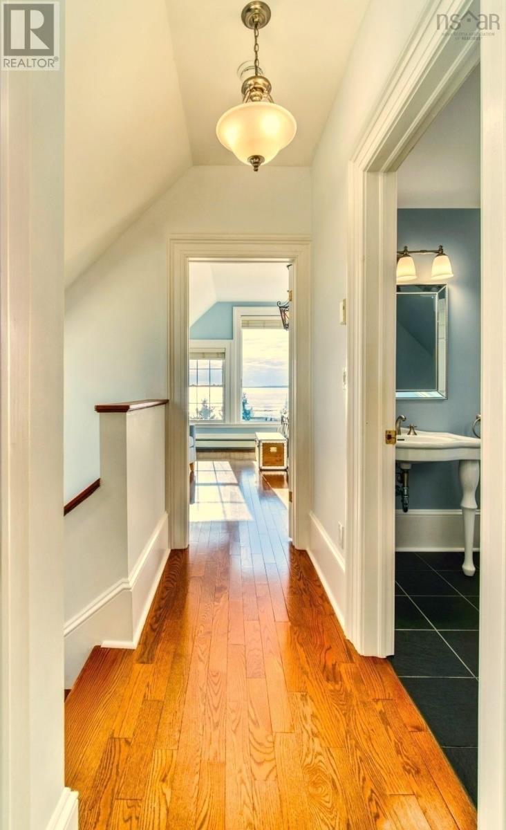 157 The Point Road Property Photo 33