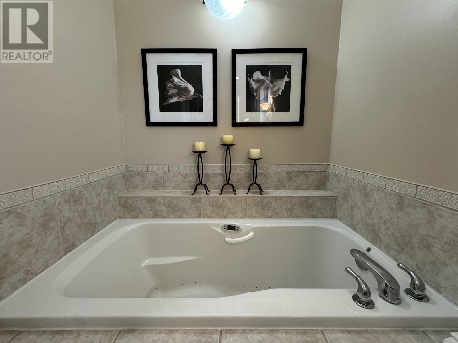 795 Canada Road Property Photo 23