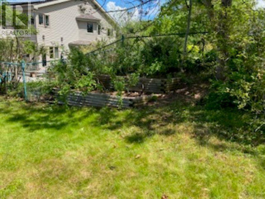 27 Bow Street Property Photo 7