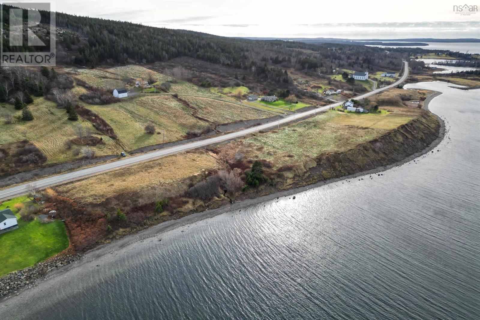 No 4 Highway Johnstown Property Photo 1