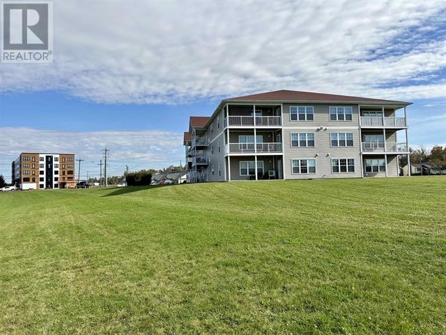 102-516 Macewen Road Property Photo 25