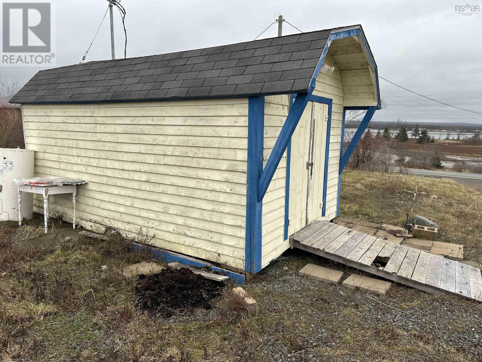 1868 Highway 320 Highway Property Photo 8