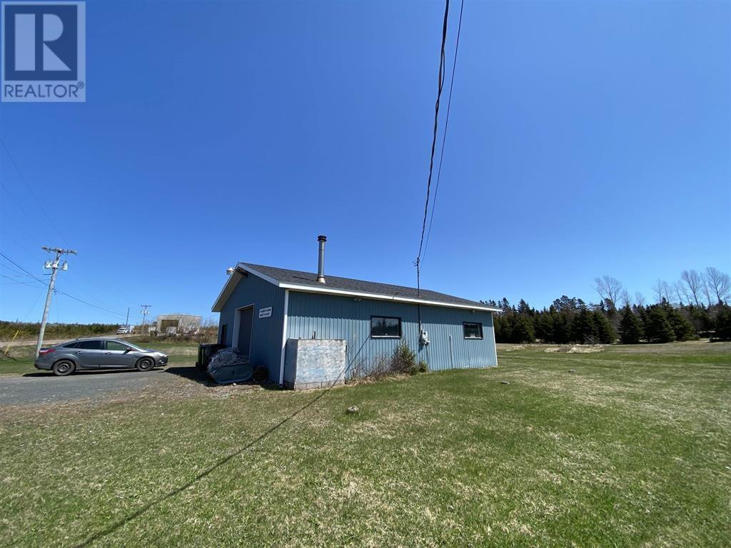966 Route 2 Property Photo 9