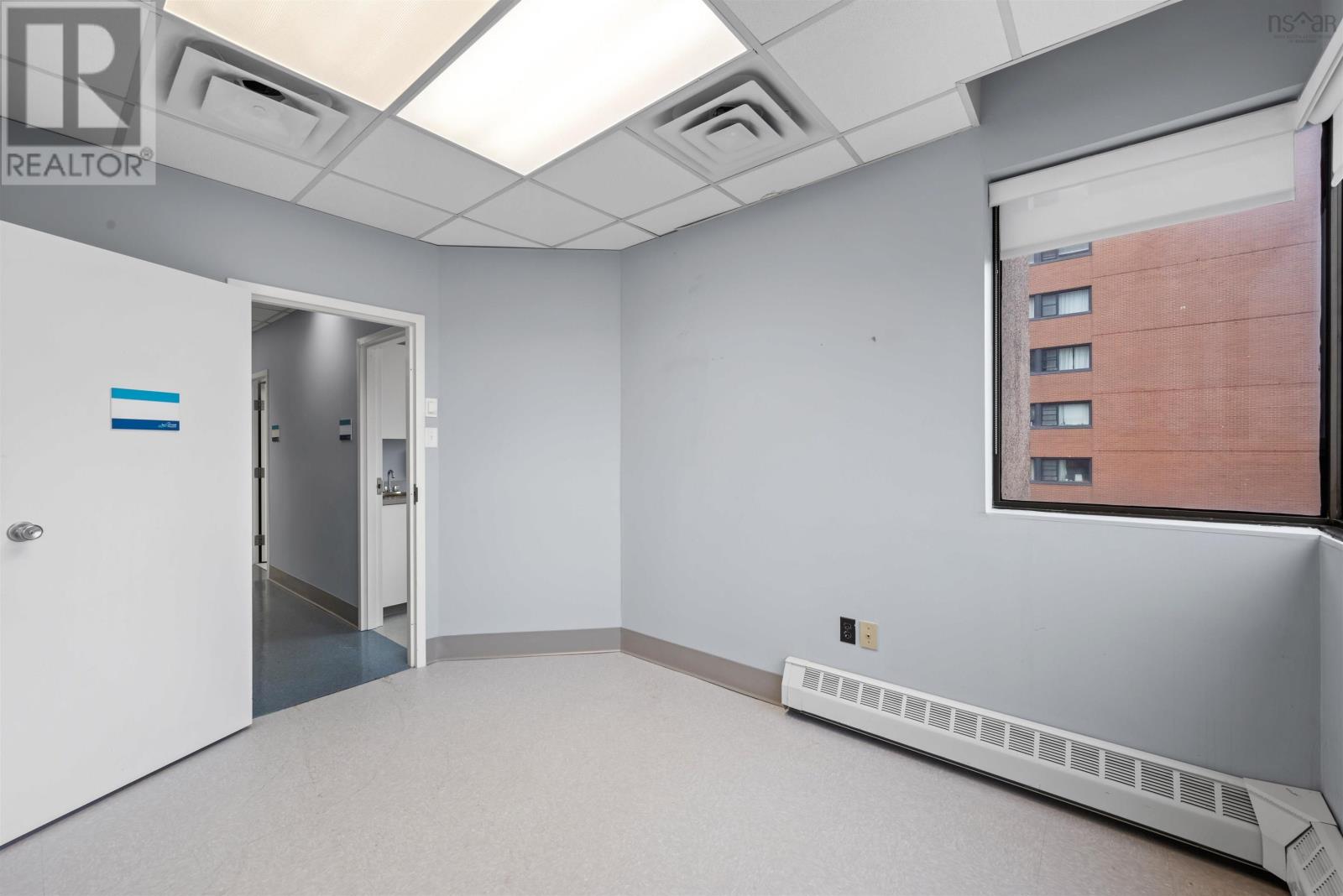705 5991 Spring Garden Road Property Photo 13