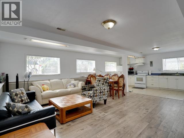 4279 Joyce Ave Property Photo 22
