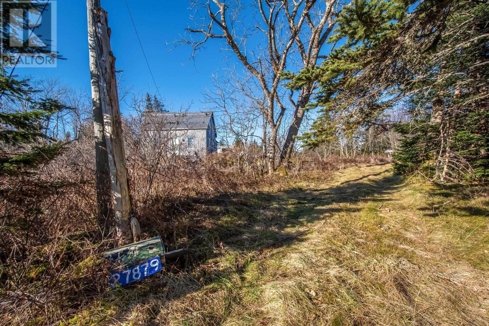 27879 Highway 7 Property Photo 17