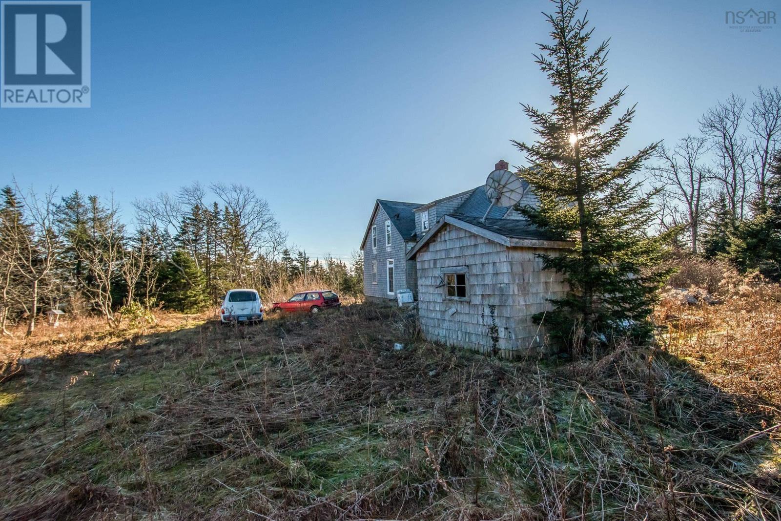 27879 Highway 7 Property Photo 21