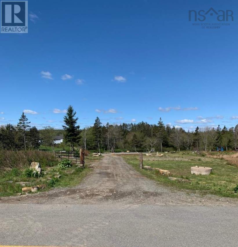 15 Nauglers Settlement Road Property Photo 12