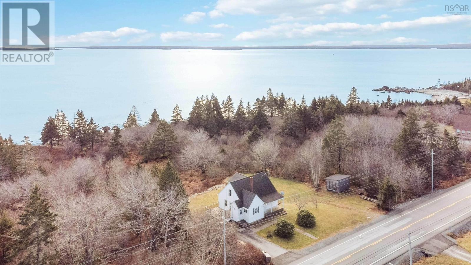 6921 Highway 3 Property Photo