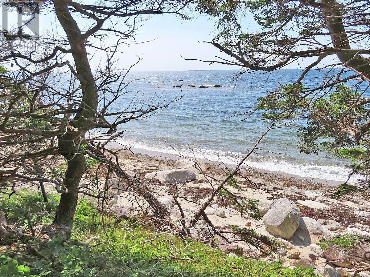 Lot 6 316 Hwy (grovers Point) Property Photo 15