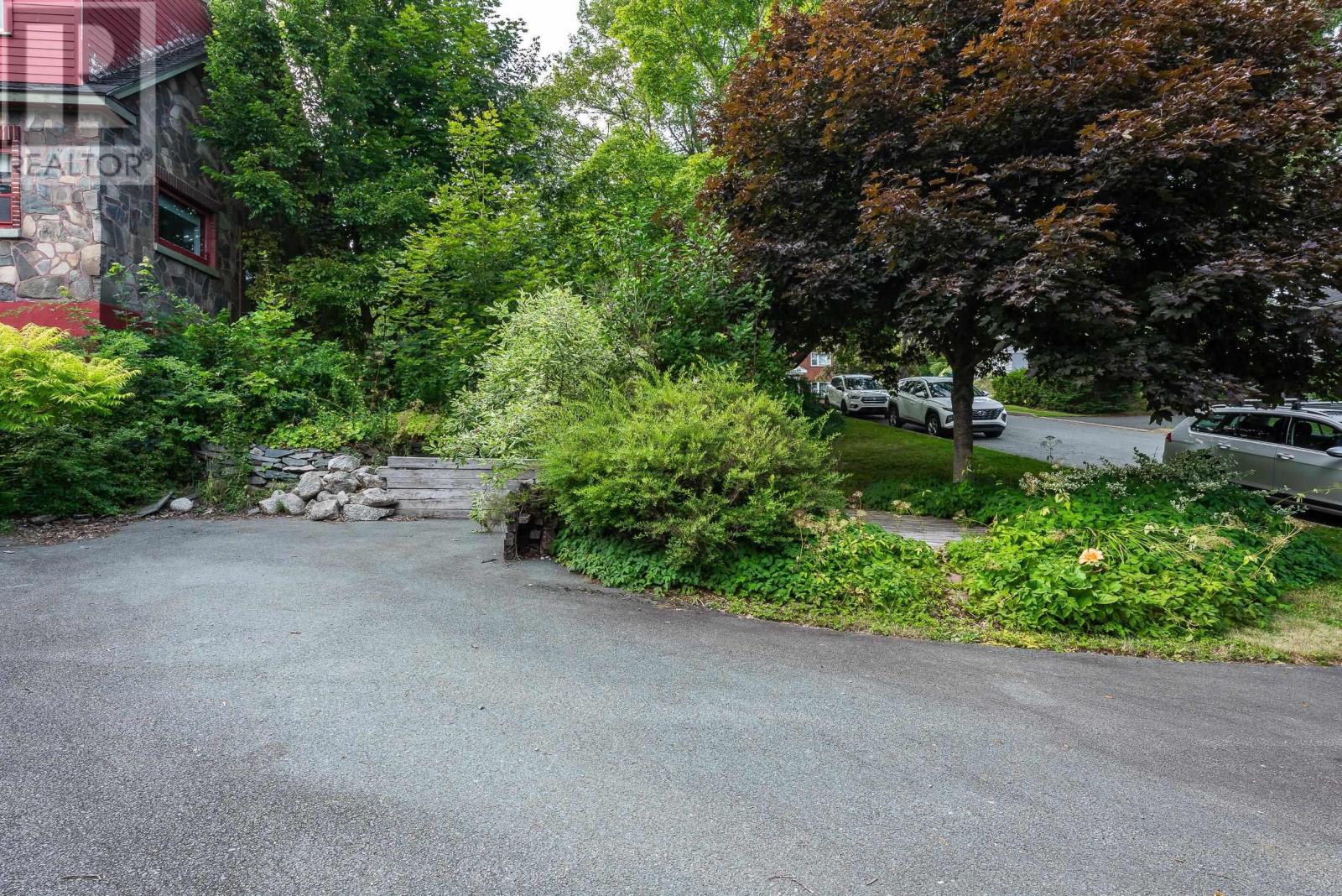 Lot 10 B-2 Crichton Avenue Property Photo 7