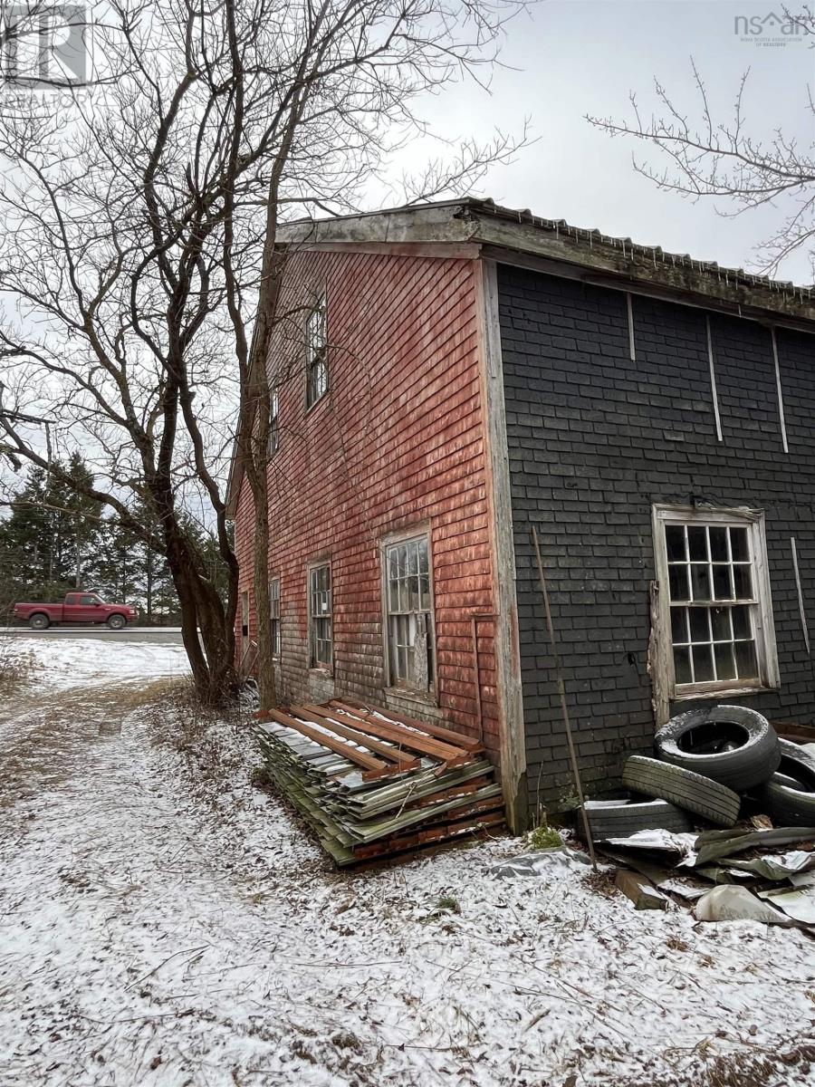 12524 Highway 224 Property Photo 6