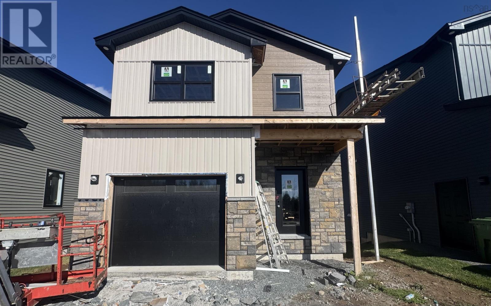 167 Brunello Boulevard #9 Property Photo 1