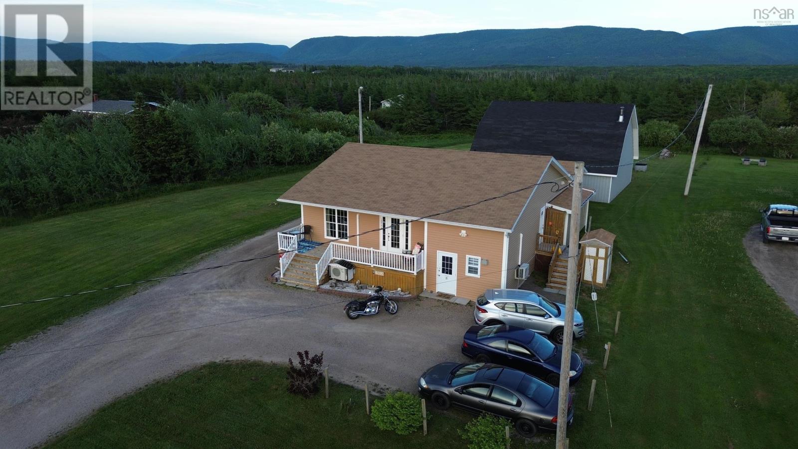 15010 Cabot Trail Property Photo 1