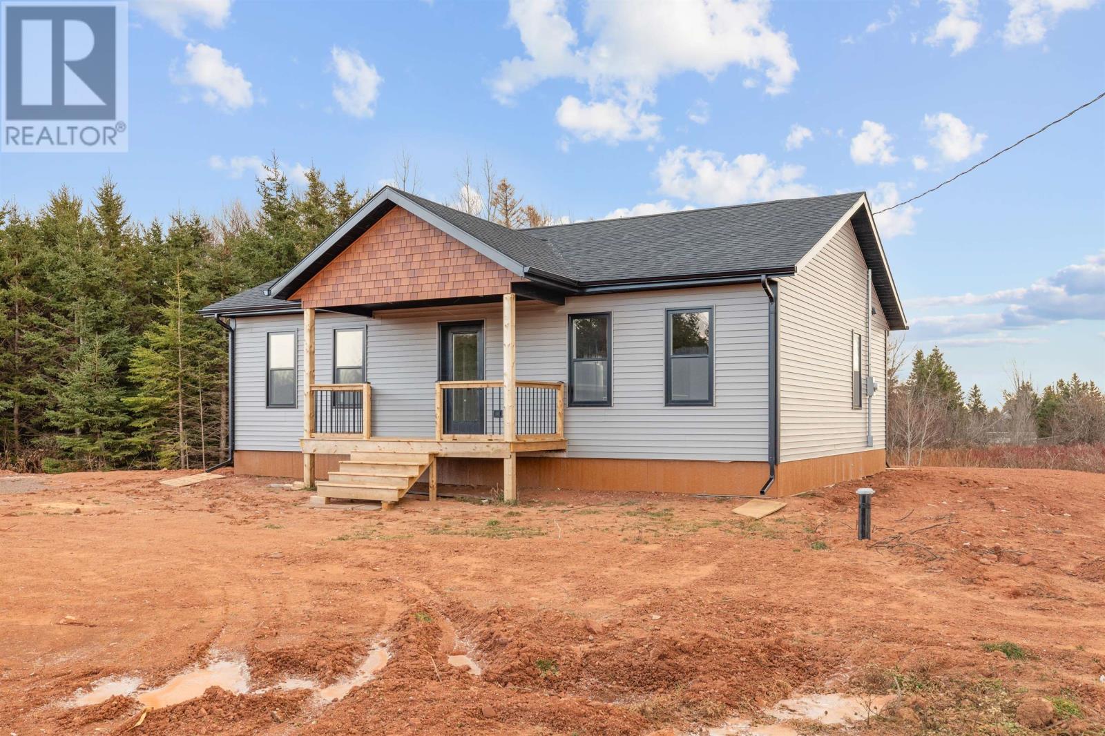 43 Simmons Cresent Property Photo