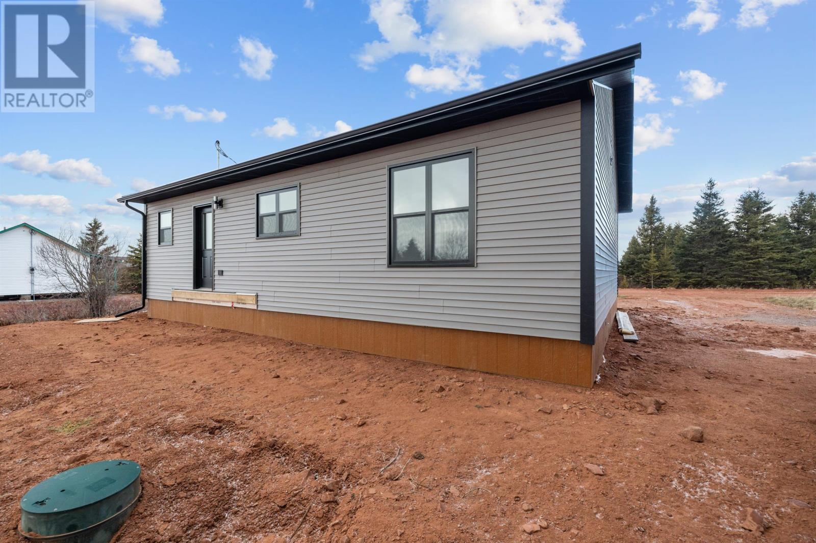 43 Simmons Rd Property Photo 18