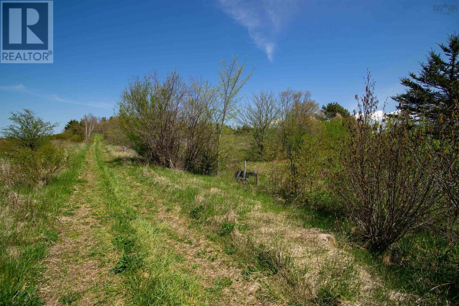 Lot Highway 101 Property Photo 2