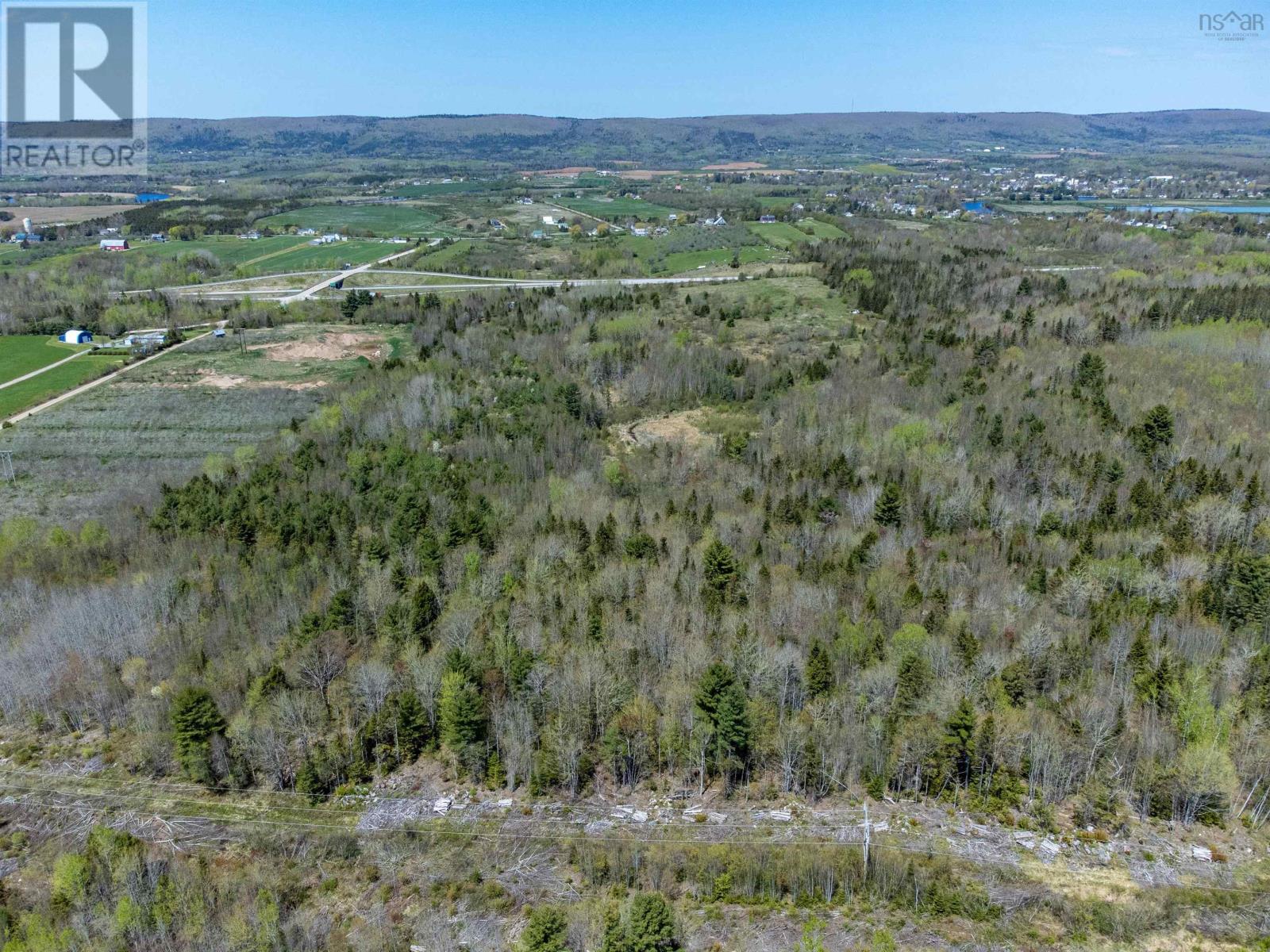 Lot Highway 101 Property Photo 4