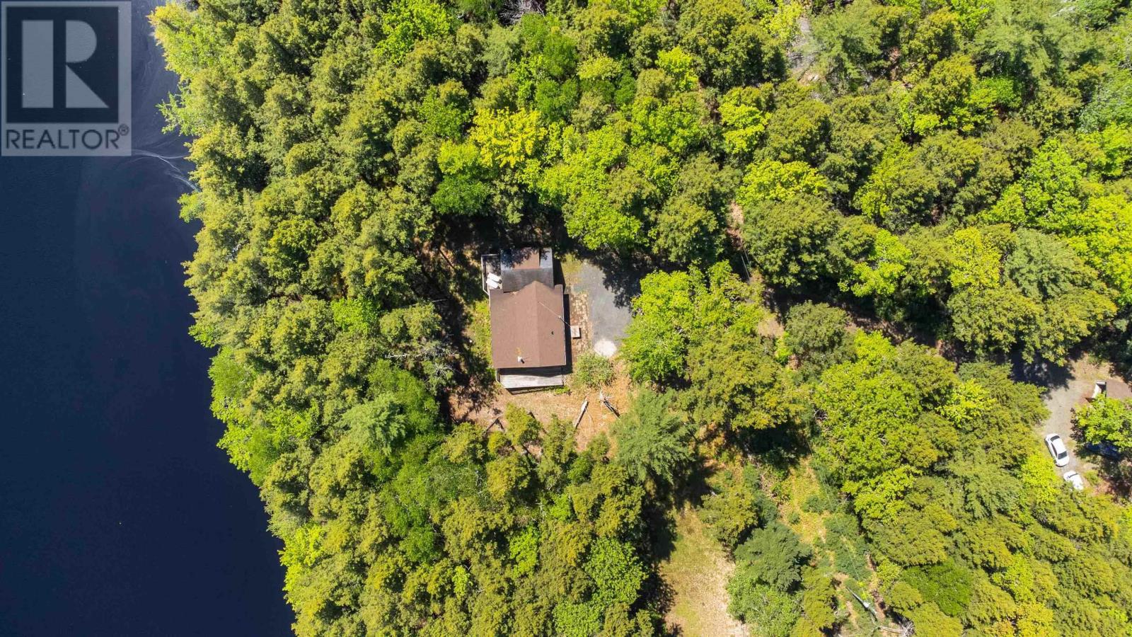 87 Edith's Point Road Property Photo 1