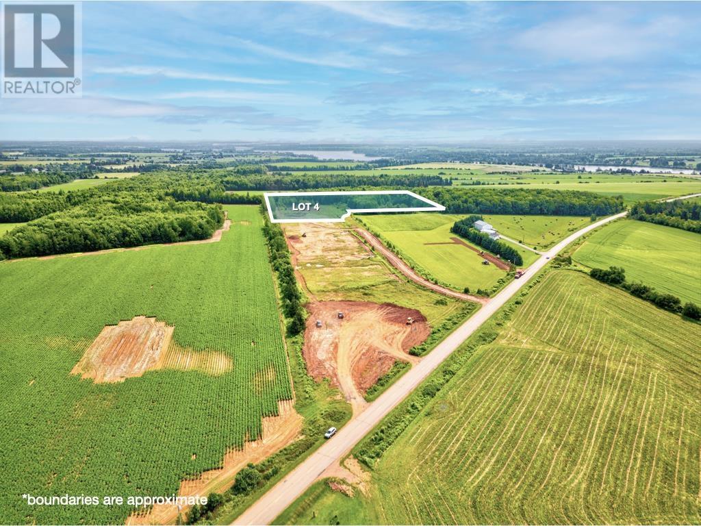 Acreage Leo Street Property Photo 2