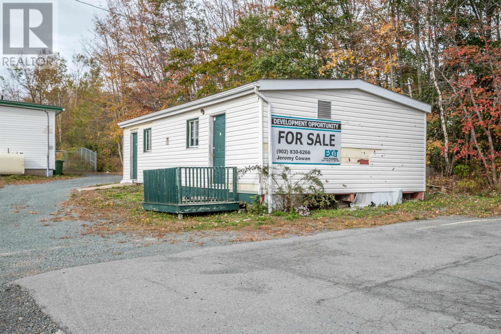 3182 Highway 2 Property Photo 10
