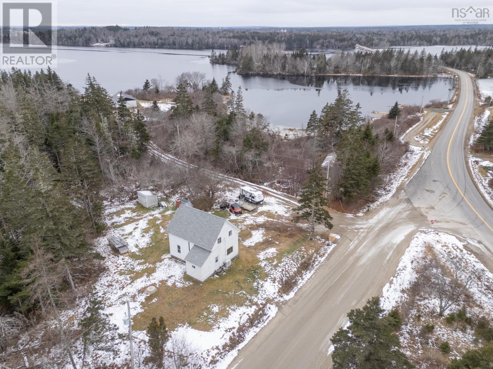 Belleville South Real Estate Listings Main Image