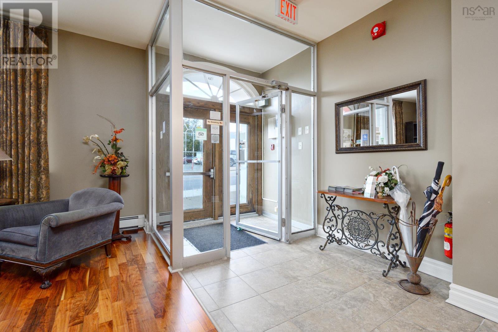 10 Pitt Street Property Photo 4