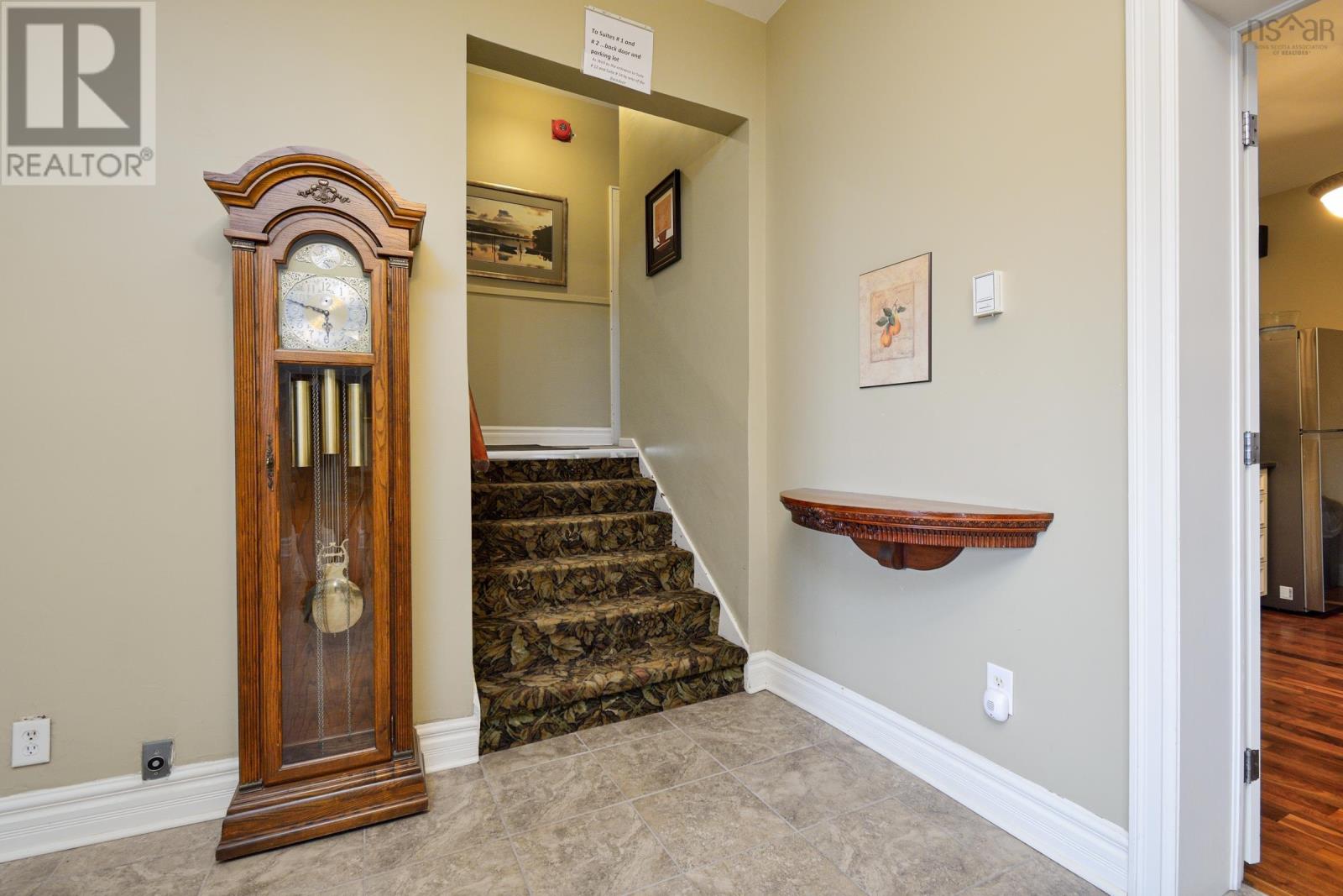 10 Pitt Street Property Photo 12